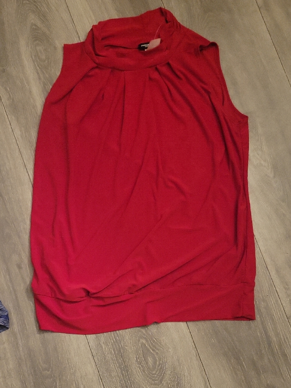 Sleeveless Mock Neck Top - Red